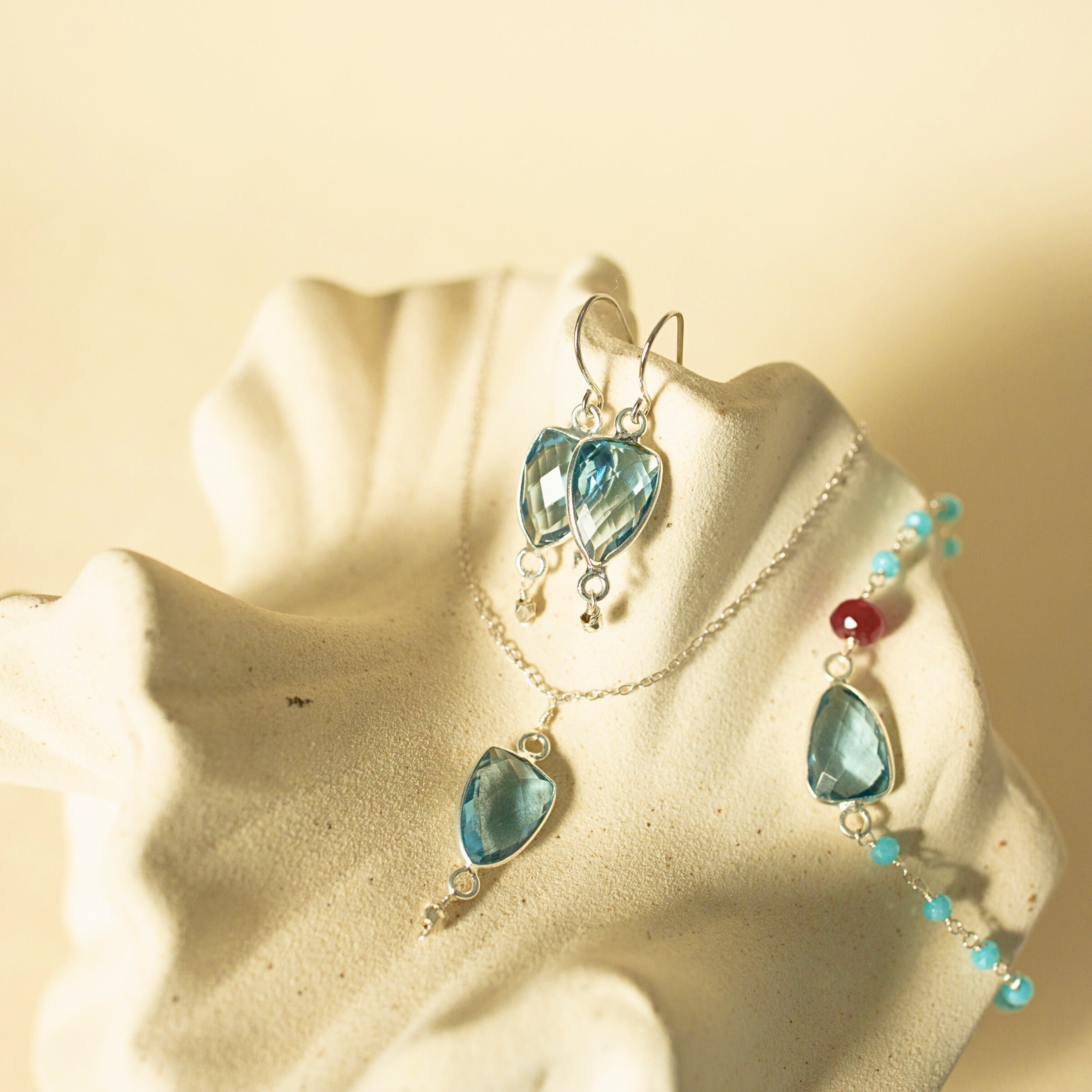 London Blue Gold Isla Necklace